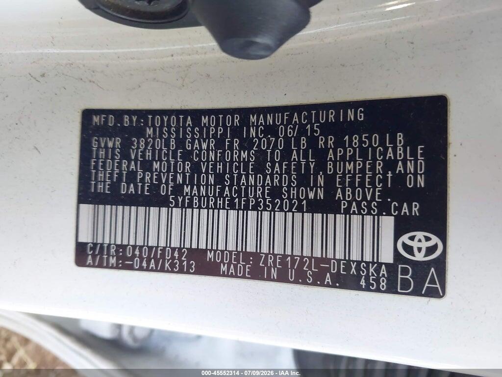 5YFBURHE1FP352021 2015 TOYOTA COROLLA photo no. 9