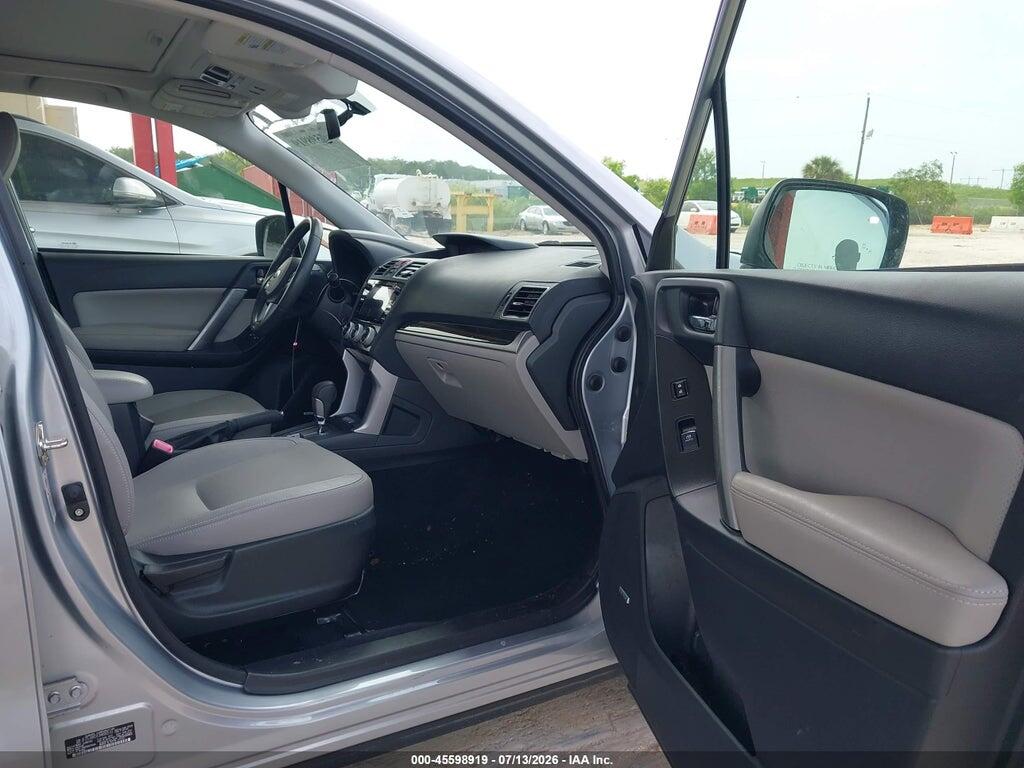 JF2SJARC0JH495510 2018 SUBARU FORESTER photo no. 5
