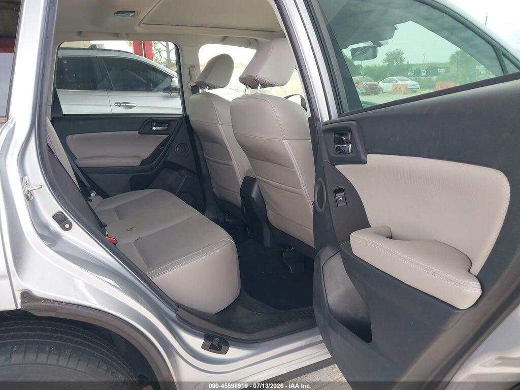 JF2SJARC0JH495510 2018 SUBARU FORESTER photo no. 8
