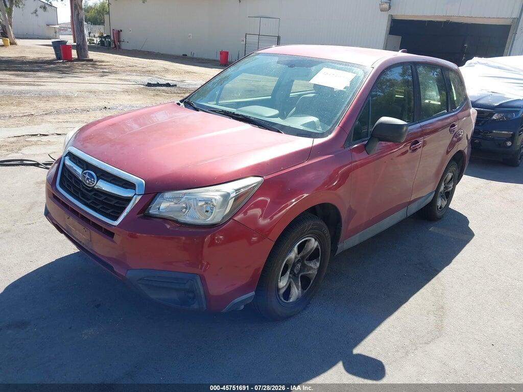 JF2SJAAC7JH557237 2018 SUBARU FORESTER photo no. 2