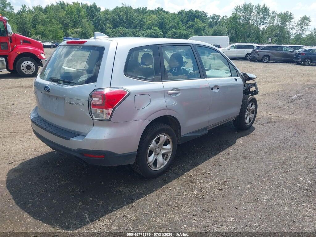 JF2SJAAC4JG607677 2018 SUBARU FORESTER photo no. 4