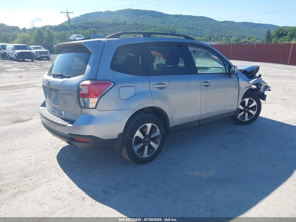 JF2SJAEC5JH537028 2018 SUBARU FORESTER photo no. 4