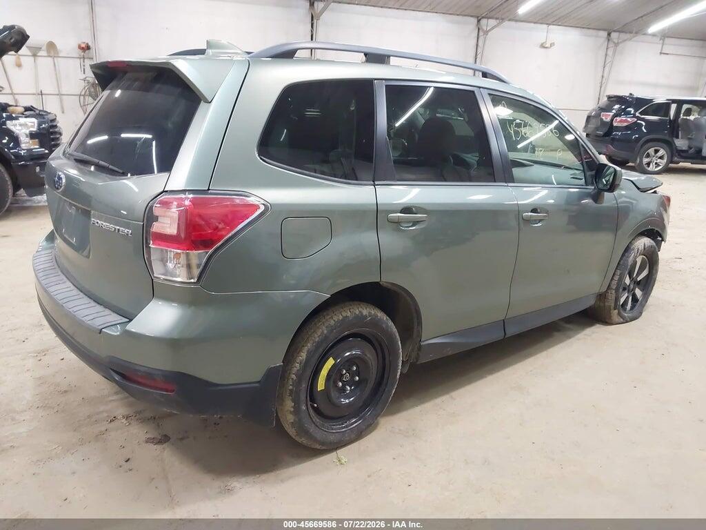 JF2SJAEC2JH418367 2018 SUBARU FORESTER photo no. 4