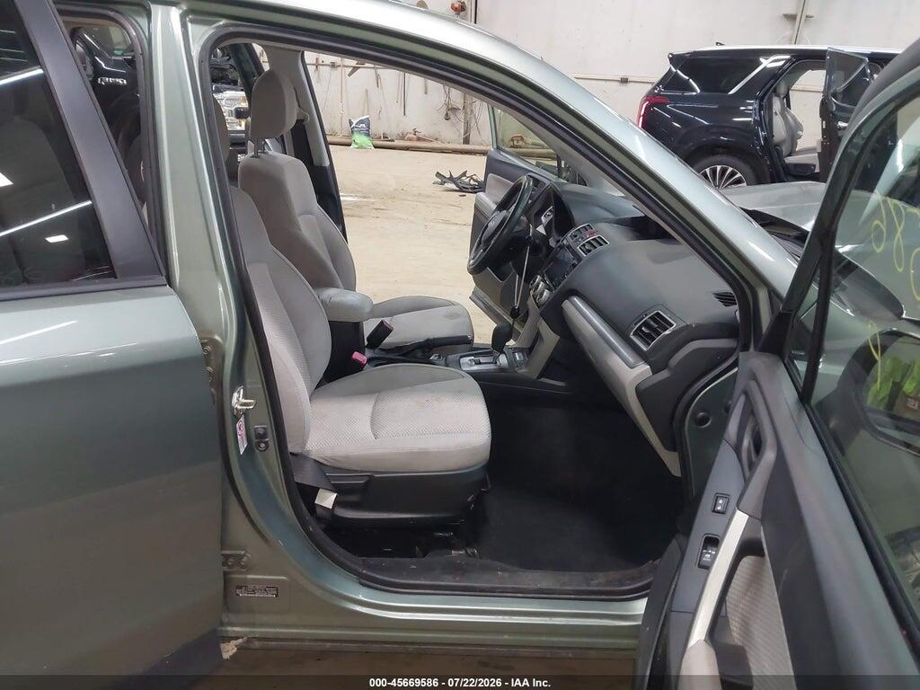 JF2SJAEC2JH418367 2018 SUBARU FORESTER photo no. 5