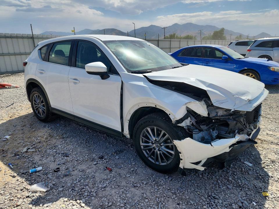 2017 MAZDA CX-5 SPORT — Фото 4 из 13
