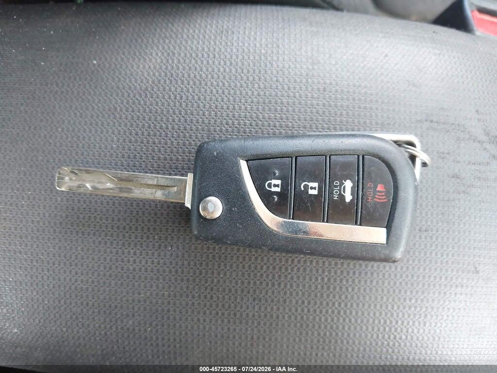 JTDEPRAE9LJ031536 2020 TOYOTA COROLLA photo no. 11