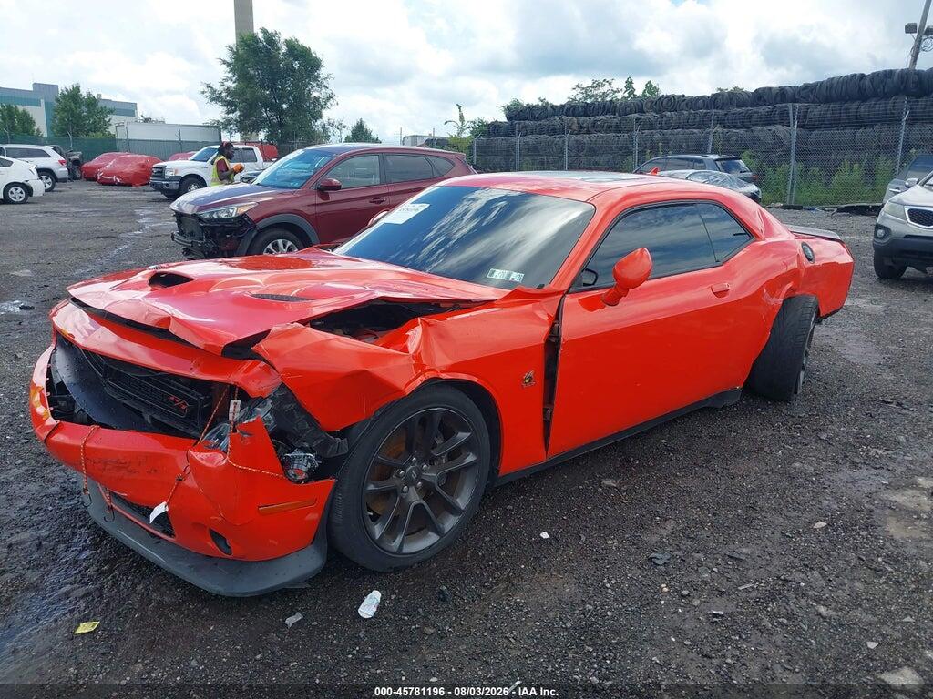 2C3CDZDJ9GH345241 2016 DODGE CHALLENGER photo no. 2