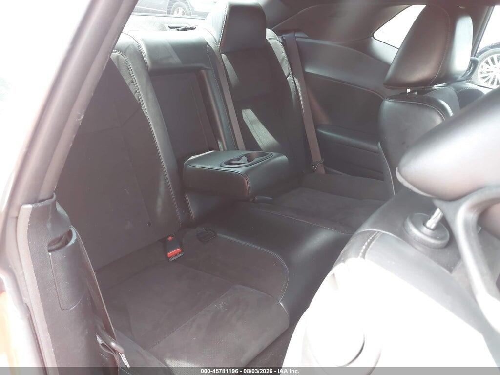 2C3CDZDJ9GH345241 2016 DODGE CHALLENGER photo no. 8