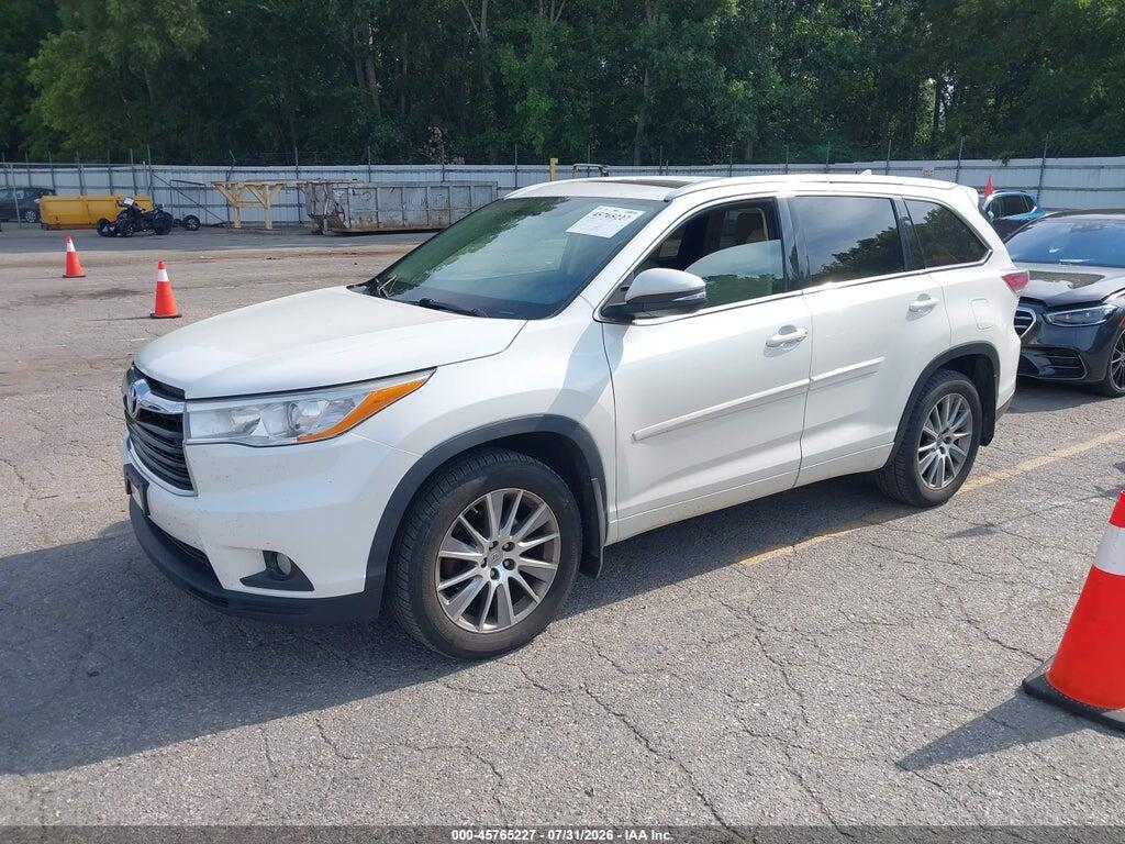 5TDJKRFH7FS167462 2015 TOYOTA HIGHLANDER photo no. 2