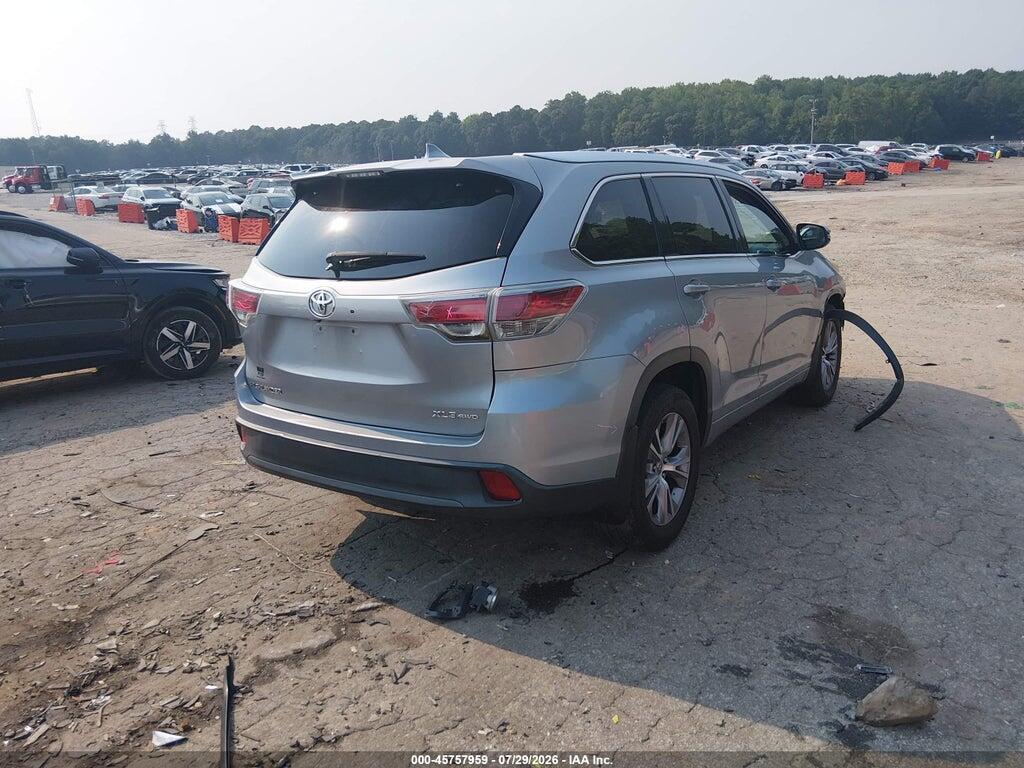 5TDJKRFH2FS093917 2015 TOYOTA HIGHLANDER photo no. 4