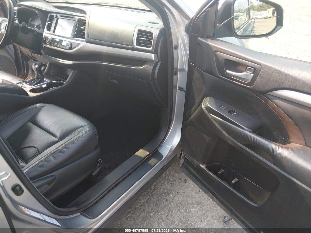 5TDJKRFH2FS093917 2015 TOYOTA HIGHLANDER photo no. 5