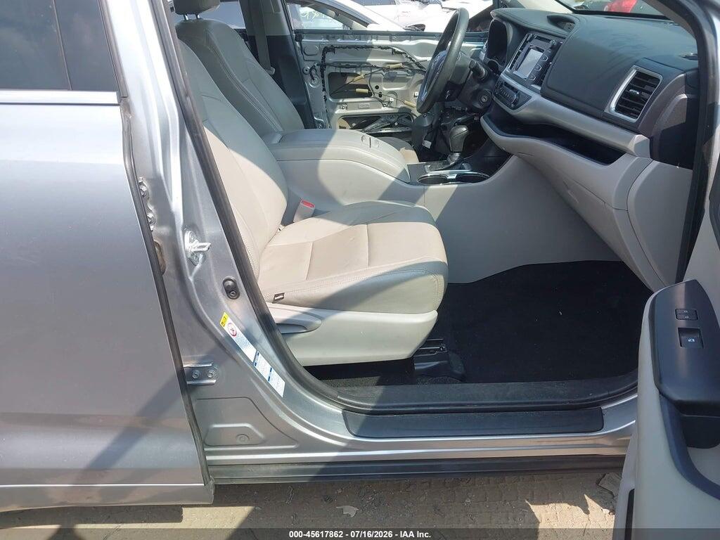 5TDBKRFH4FS158089 2015 TOYOTA HIGHLANDER photo no. 5