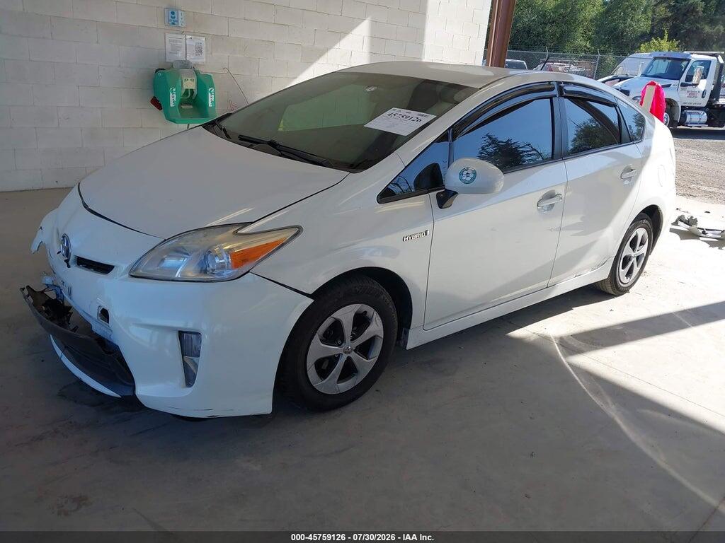 JTDKN3DU9F1951941 2015 TOYOTA PRIUS photo no. 2