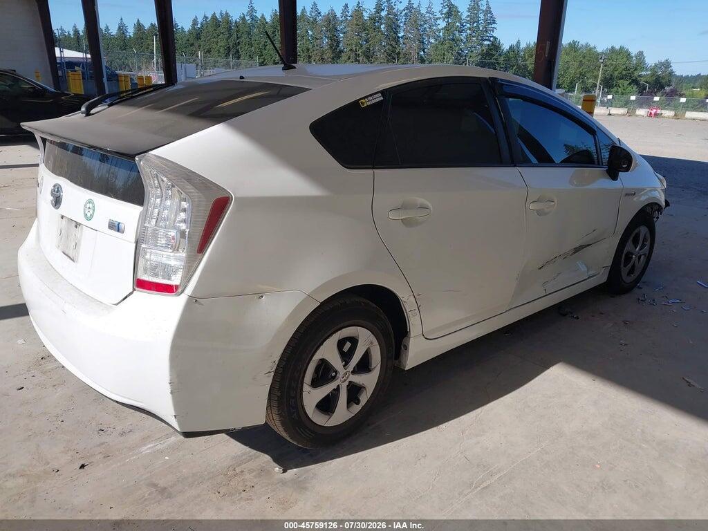 JTDKN3DU9F1951941 2015 TOYOTA PRIUS photo no. 4