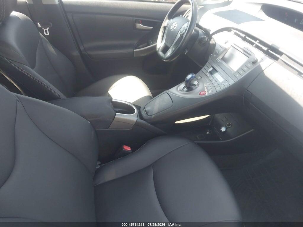 JTDKN3DU3F0409319 2015 TOYOTA PRIUS photo no. 5