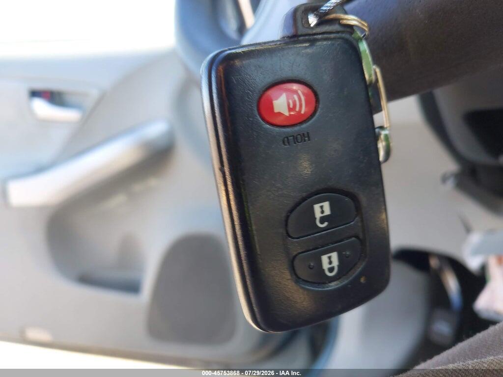 JTDKN3DU5F1963052 2015 TOYOTA PRIUS photo no. 11
