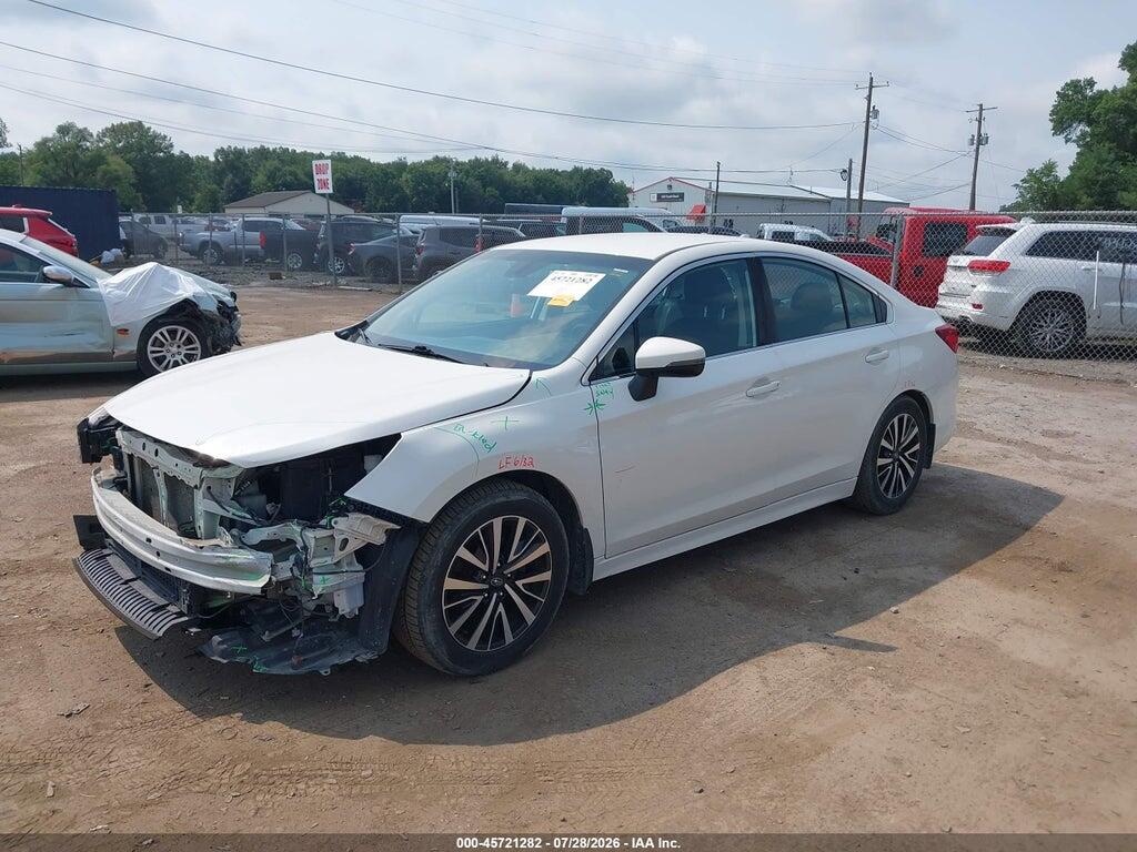 4S3BNAF64J3040495 2018 SUBARU LEGACY photo no. 2