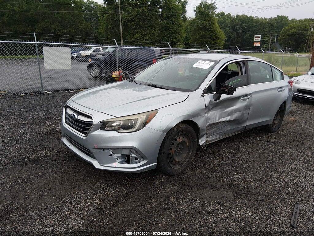 4S3BNAA65J3045650 2018 SUBARU LEGACY photo no. 2