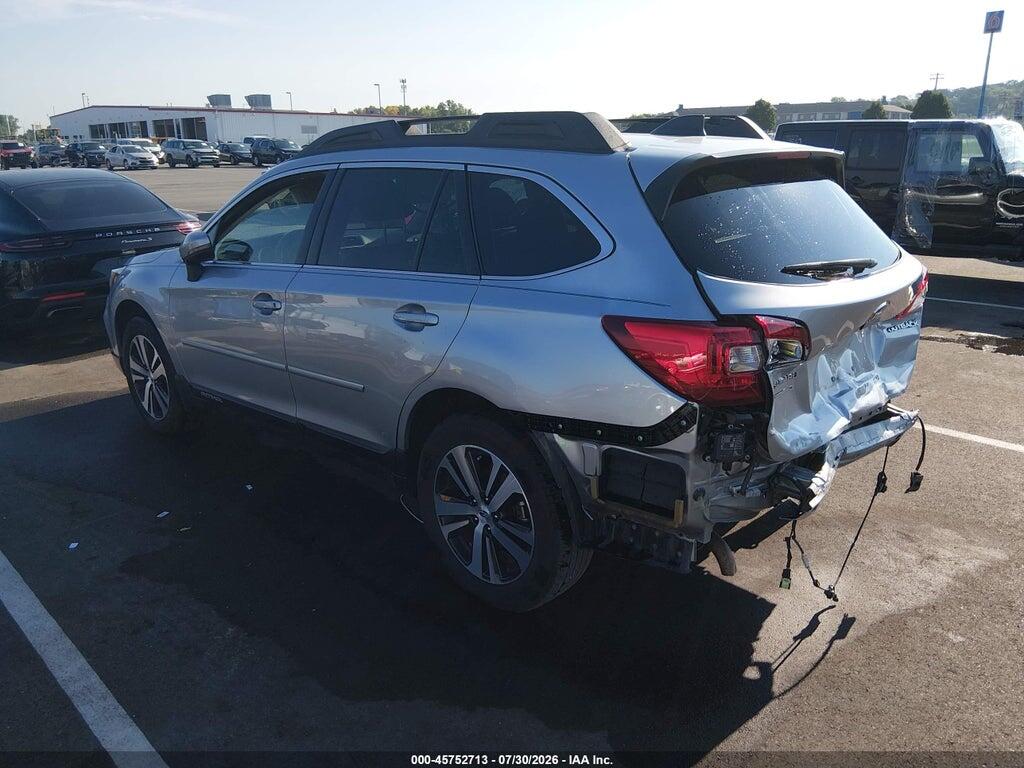 4S4BSANC3J3357910 2018 SUBARU OUTBACK photo no. 3