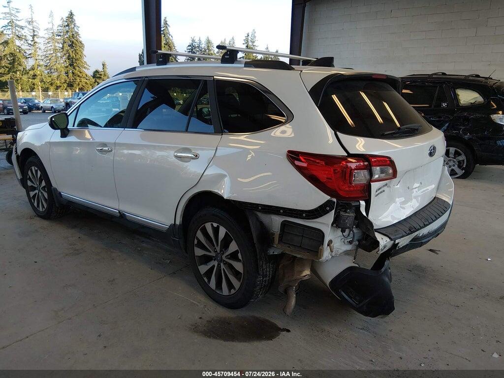 4S4BSATC2J3203465 2018 SUBARU OUTBACK photo no. 3