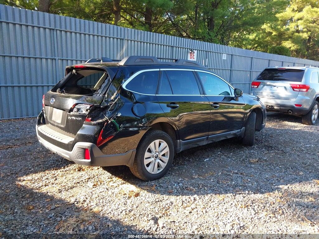 4S4BSACC4J3354078 2018 SUBARU OUTBACK photo no. 4