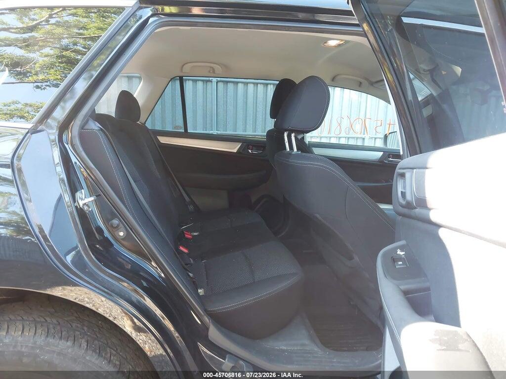 4S4BSACC4J3354078 2018 SUBARU OUTBACK photo no. 8