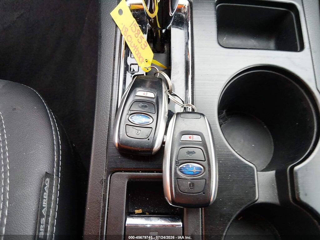 4S4BSANC0J3232122 2018 SUBARU OUTBACK photo no. 11