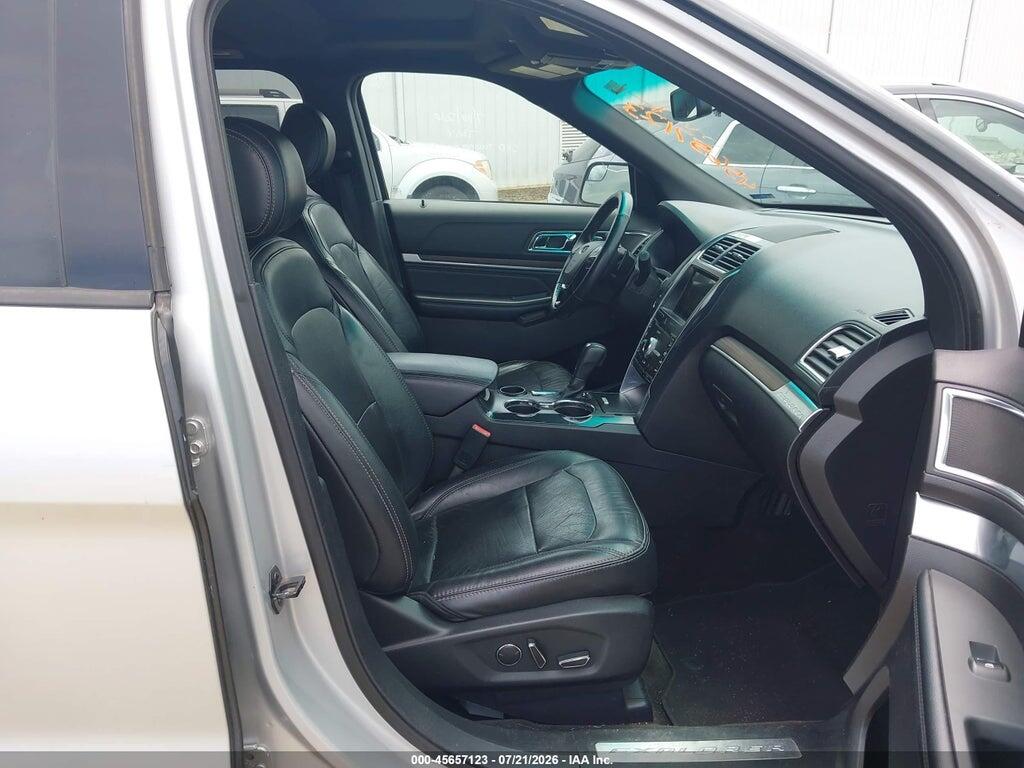 1FM5K7F80HGC22798 2017 FORD EXPLORER photo no. 5