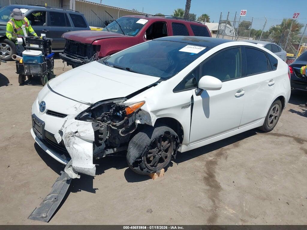 JTDKN3DU3F1874824 2015 TOYOTA PRIUS photo no. 2