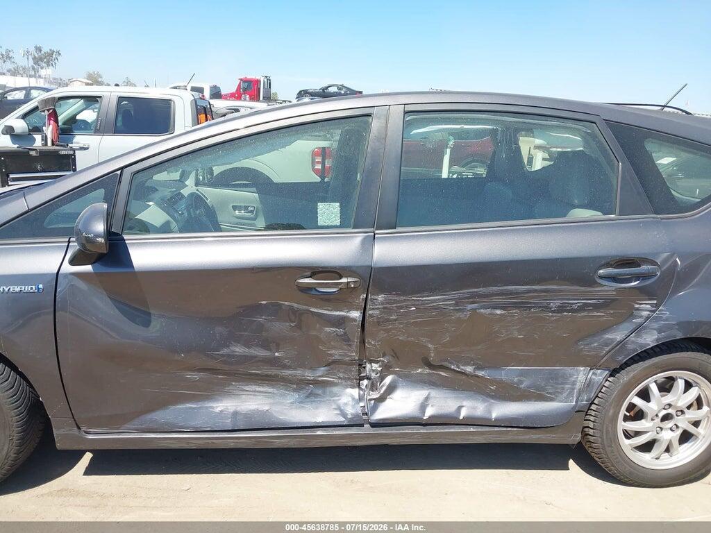 JTDZN3EU8FJ030405 2015 TOYOTA PRIUS V photo no. 6