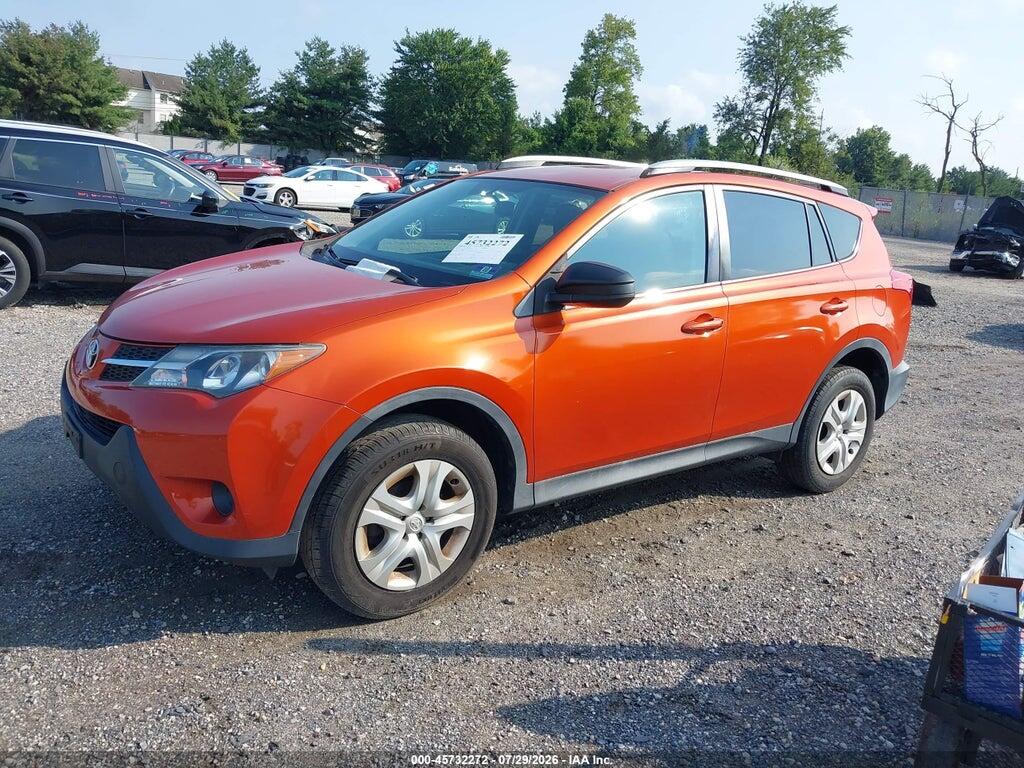 2T3BFREV9FW351185 2015 TOYOTA RAV4 photo no. 2