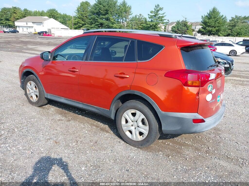 2T3BFREV9FW351185 2015 TOYOTA RAV4 photo no. 3
