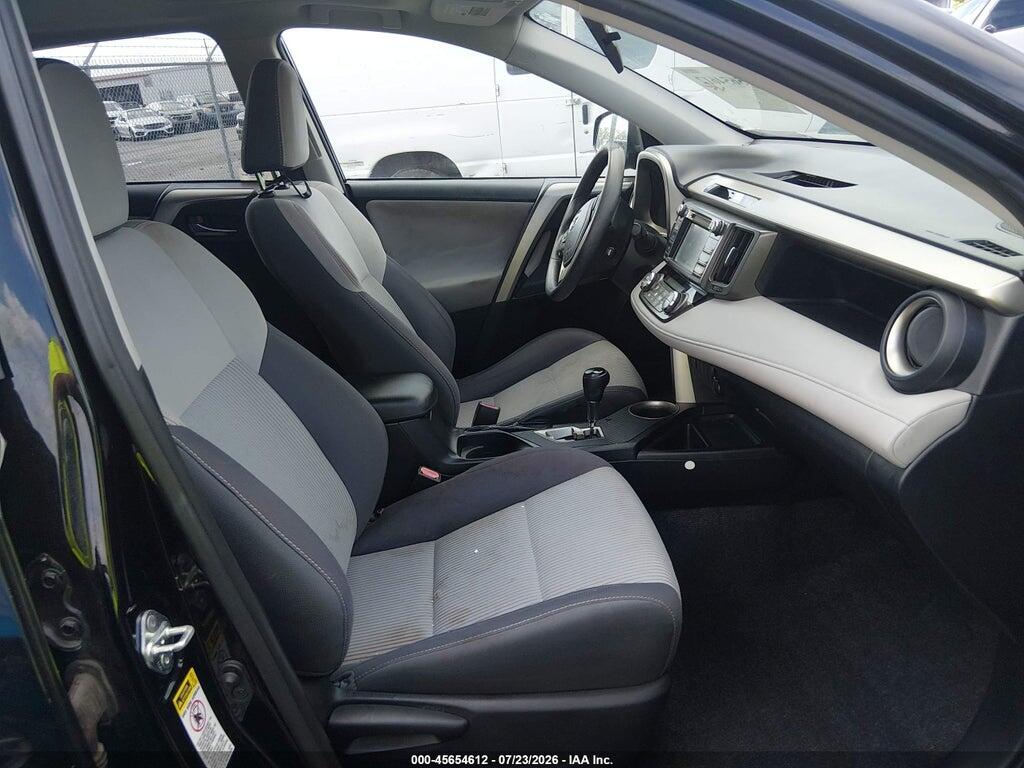 2T3WFREV2FW161648 2015 TOYOTA RAV4 photo no. 5