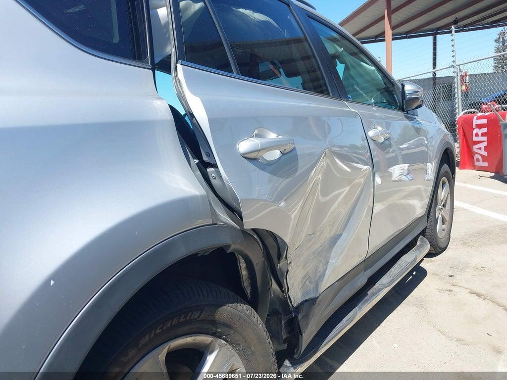 2T3RFREV0FW284572 2015 TOYOTA RAV4 photo no. 6
