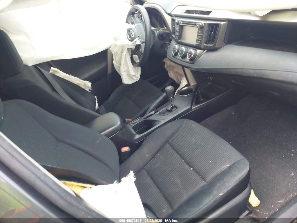 JTMBFREV9FD158788 2015 TOYOTA RAV4 photo no. 5