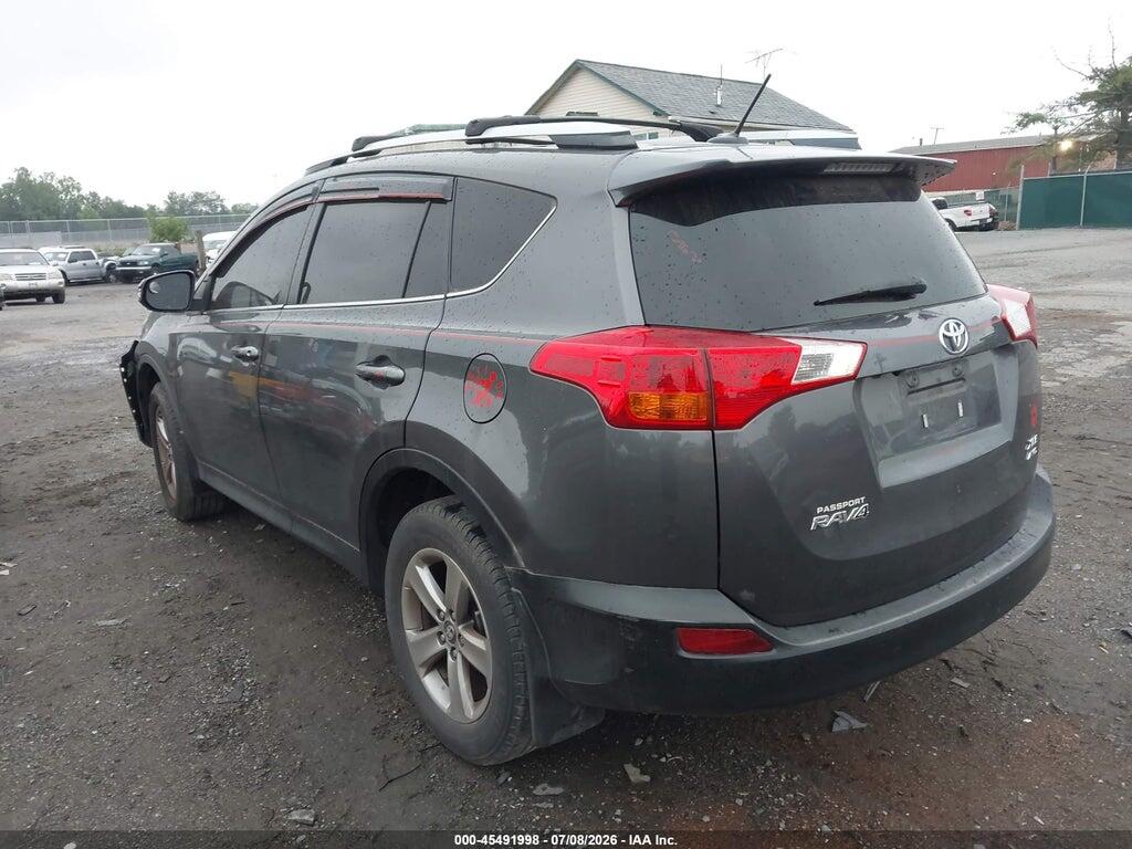 2T3RFREV3FW334395 2015 TOYOTA RAV4 photo no. 3