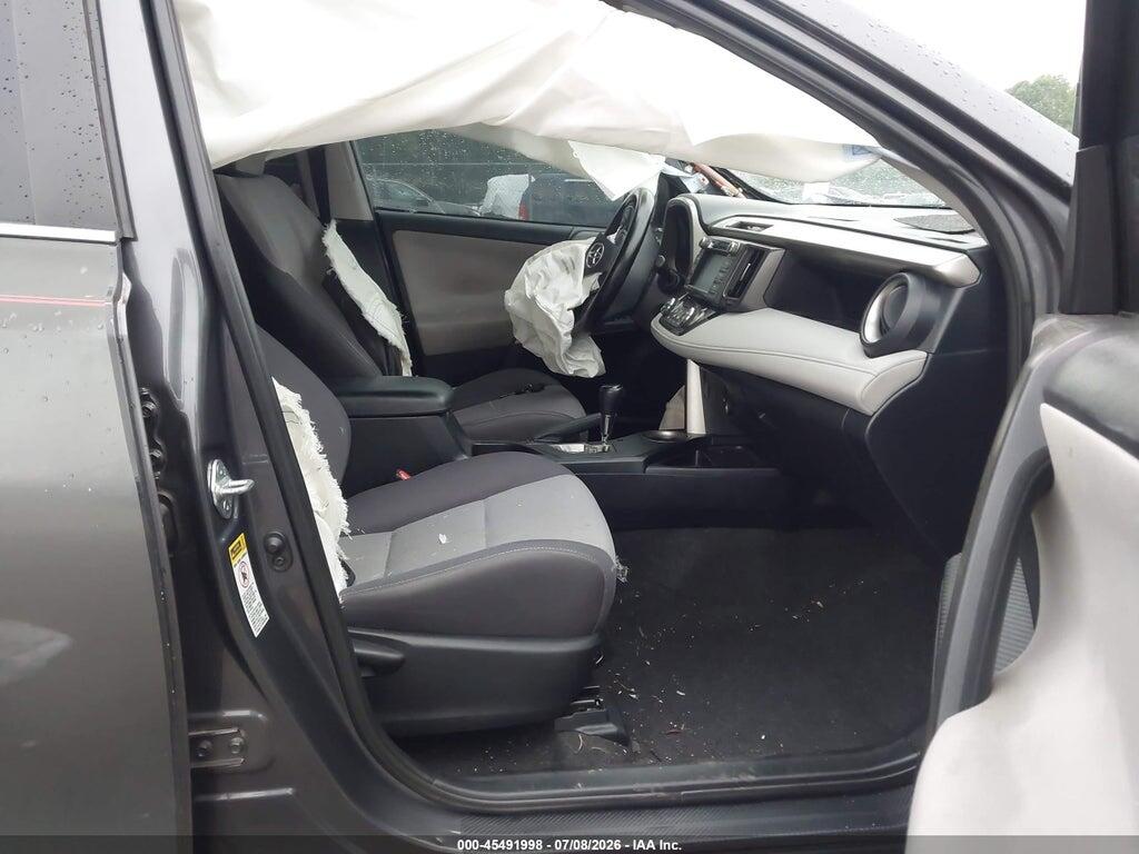 2T3RFREV3FW334395 2015 TOYOTA RAV4 photo no. 5