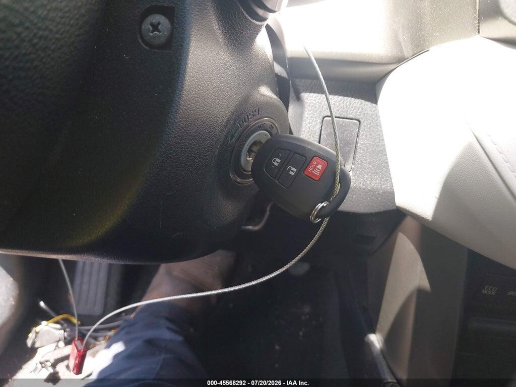 JTMZFREV8FD060978 2015 TOYOTA RAV4 photo no. 11