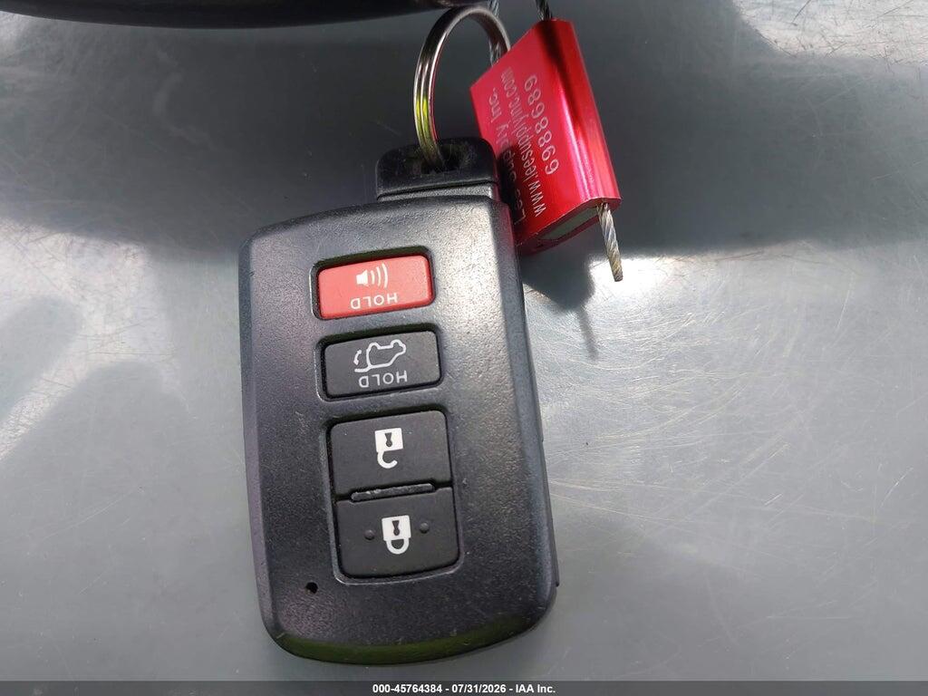 2T3YFREV8FW210845 2015 TOYOTA RAV4 photo no. 11