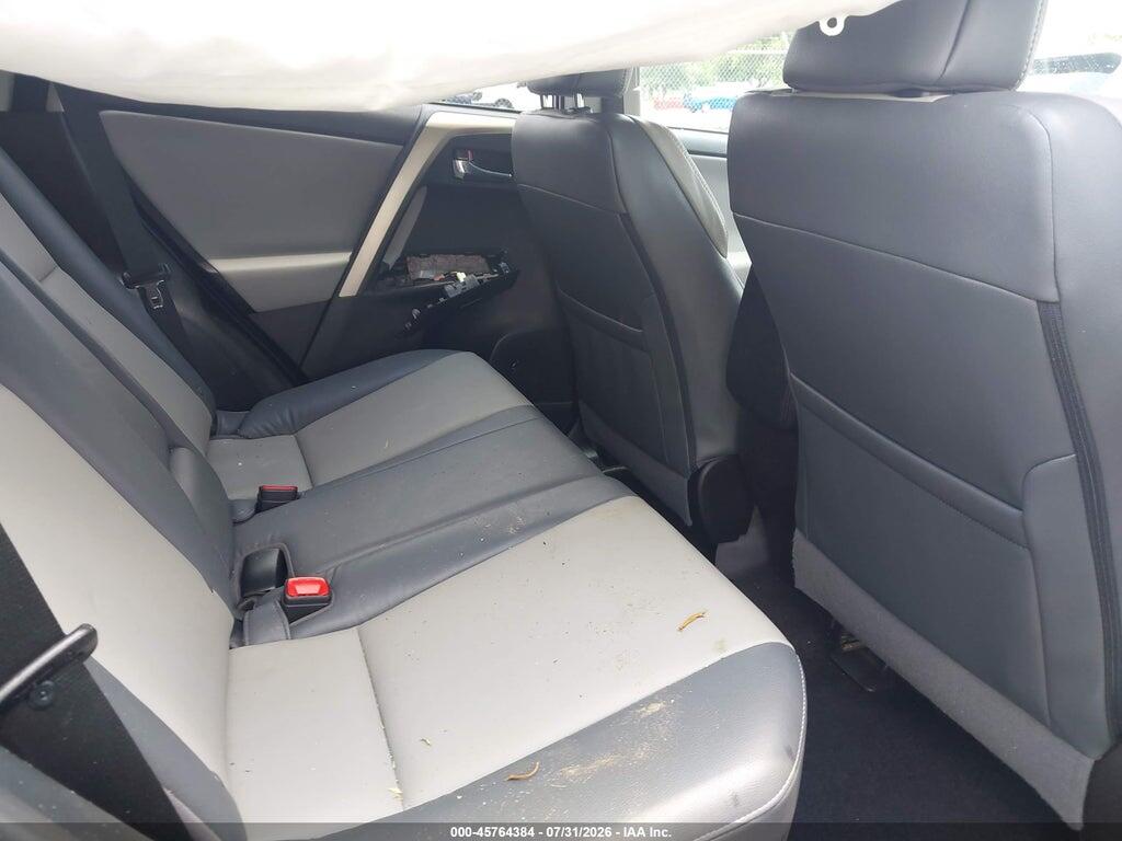 2T3YFREV8FW210845 2015 TOYOTA RAV4 photo no. 8