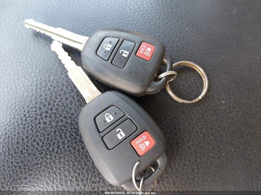 JTMRFREV1FD128800 2015 TOYOTA RAV4 photo no. 11