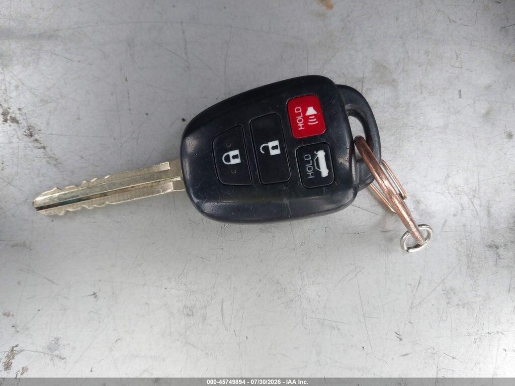 JTMRFREV0FJ046476 2015 TOYOTA RAV4 photo no. 11