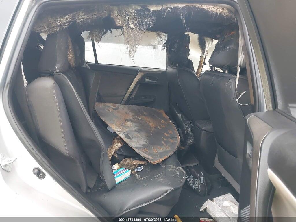 JTMRFREV0FJ046476 2015 TOYOTA RAV4 photo no. 8