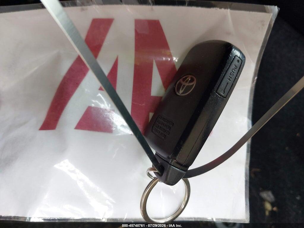 2T3YFREV5FW176542 2015 TOYOTA RAV4 photo no. 11
