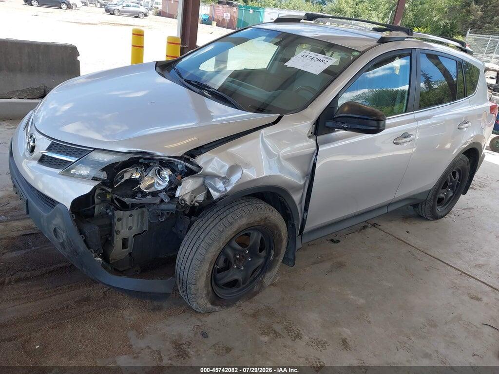 2T3BFREV3FW230300 2015 TOYOTA RAV4 photo no. 2