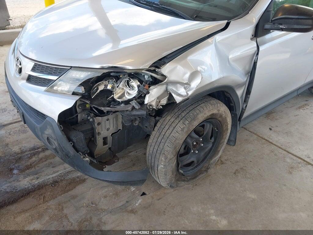 2T3BFREV3FW230300 2015 TOYOTA RAV4 photo no. 6