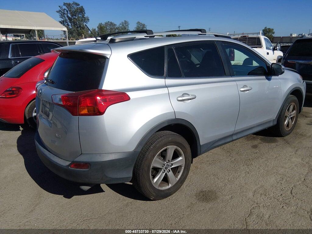 2T3WFREV9FW175594 2015 TOYOTA RAV4 photo no. 4