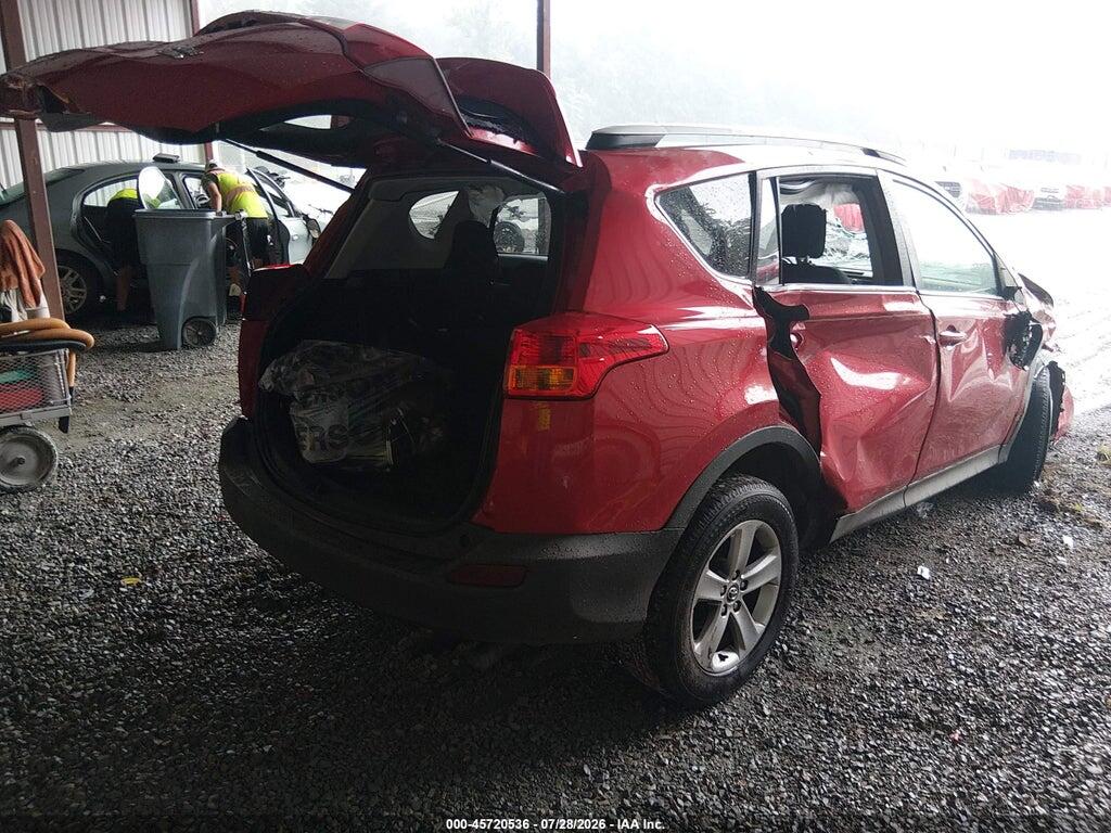 2T3RFREV5FW288259 2015 TOYOTA RAV4 photo no. 4