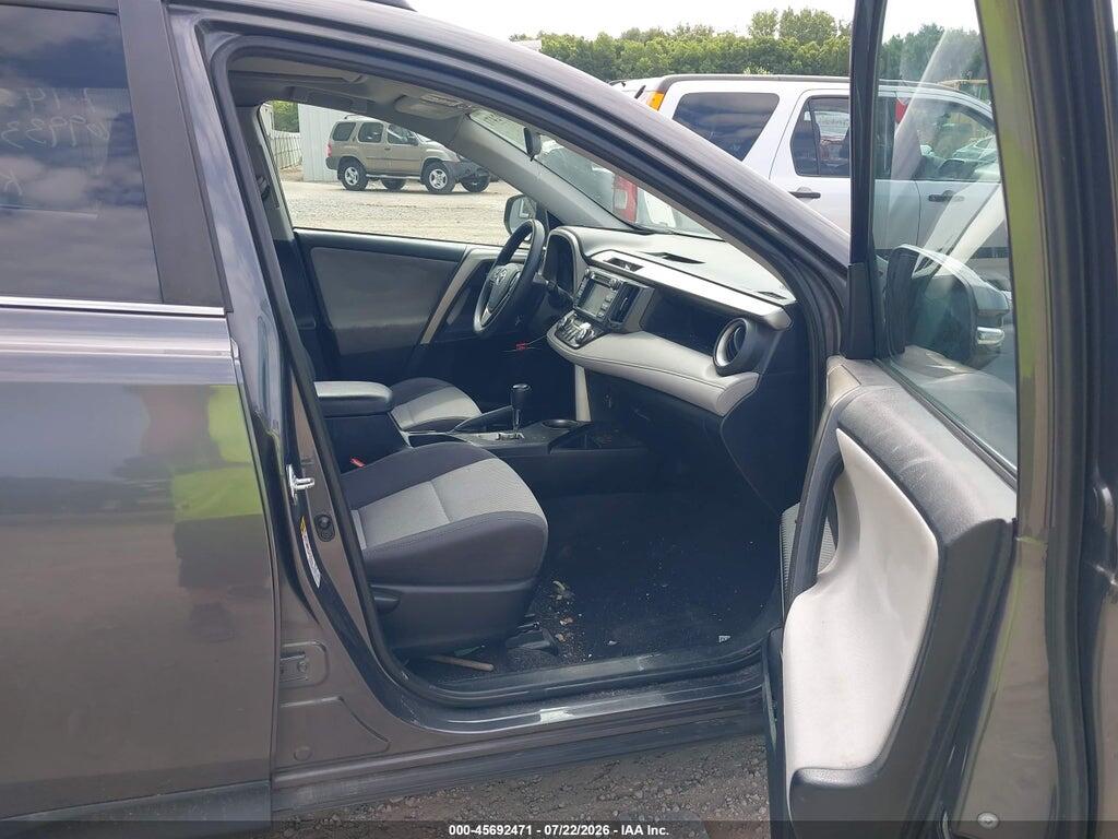 2T3RFREV6FW351370 2015 TOYOTA RAV4 photo no. 5