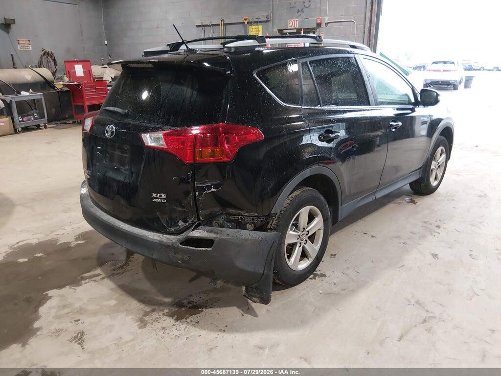 2T3RFREV2FW341130 2015 TOYOTA RAV4 photo no. 4